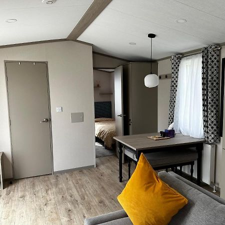 Fairway 6 Lilliardsedge Caravan Hire Джедбърг Екстериор снимка