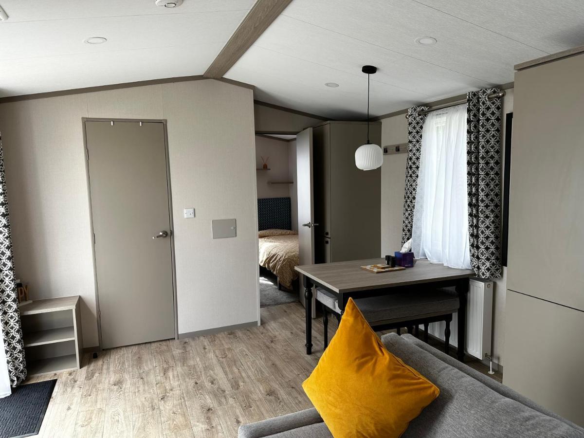 Fairway 6 Lilliardsedge Caravan Hire Джедбърг Екстериор снимка