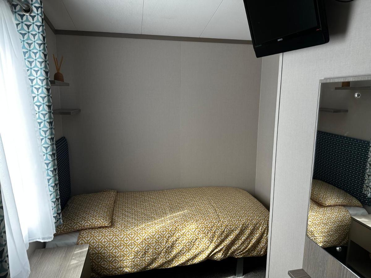 Fairway 6 Lilliardsedge Caravan Hire Джедбърг Екстериор снимка